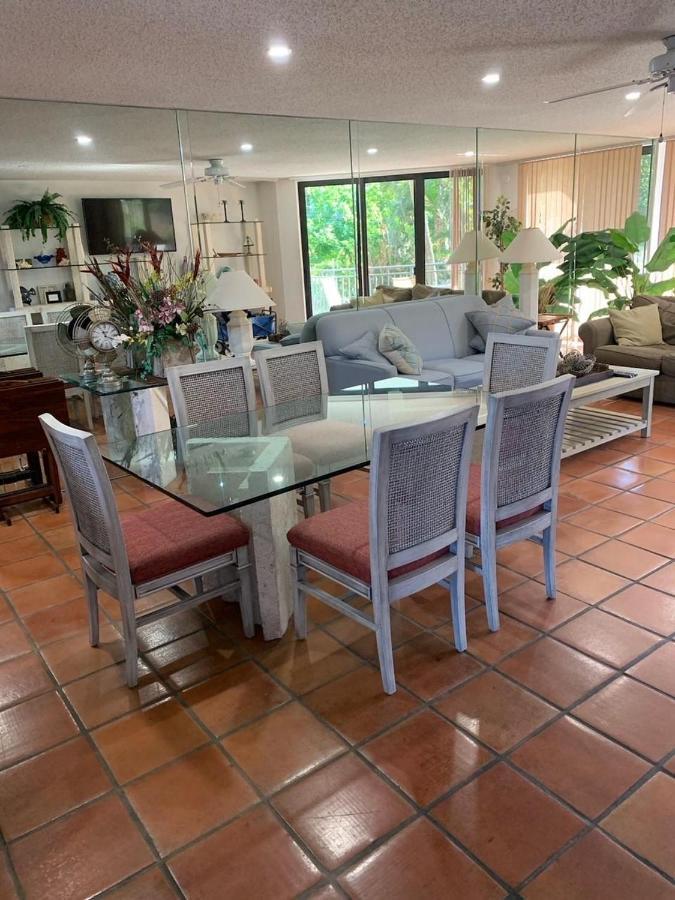 Beautifully Renovated Summer Of 2020 Come And Enjoy This Lovely Unit Key West Zewnętrze zdjęcie